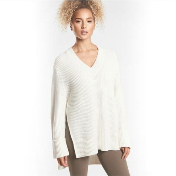 Athleta $149 White Ribbed Wool Blend Cuffed Oversized Tunic Sweater - Picture 1 of 7